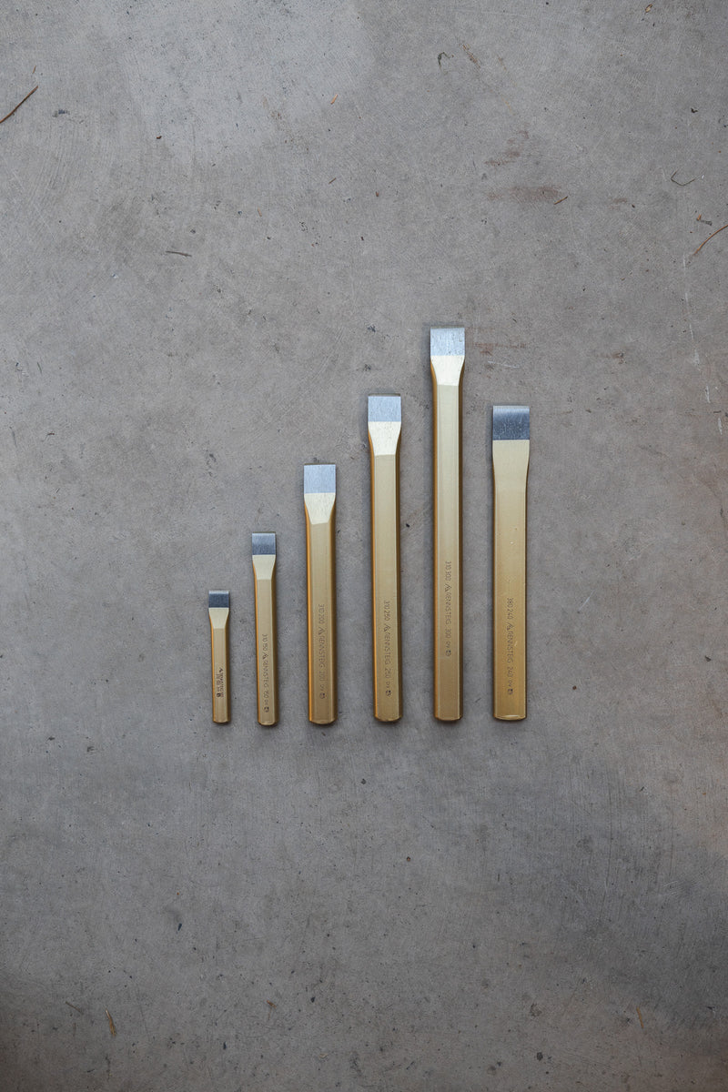 Chisel set