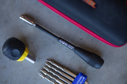 Vessel No.2200MBH Ratcheting Ball Grip Bit Holder with 5 piece bit set in case - Tool Monster