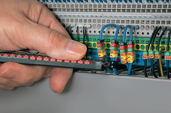 HellermannTyton WIC1 oznake kabela, različite boje, unaprijed otisnuto "0 → 9", 2 → 2,8 mm kabel